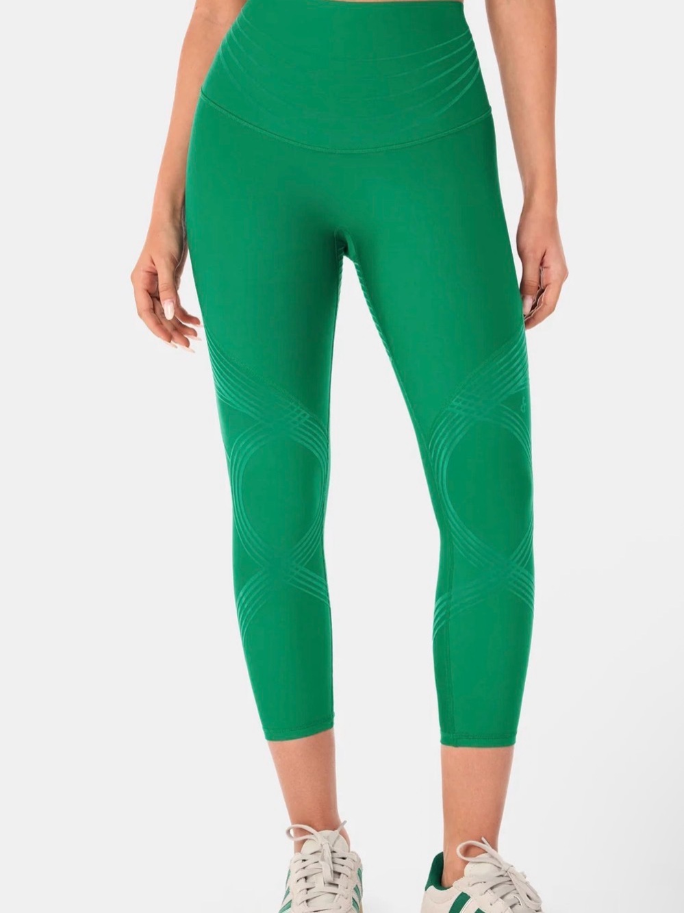 Sculpted High-Waist Green Capri Leggings - Women's